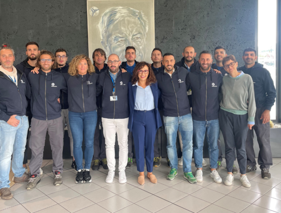 Un gesto di solidarietà dalla squadra di calcio di UMBRAGROUP